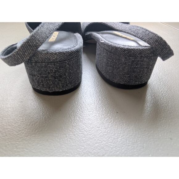 NIB Veronica Beard Cecile Denim Cap-Toe Slingback Sz US 9M Indigo/Black - Picture 11 of 13